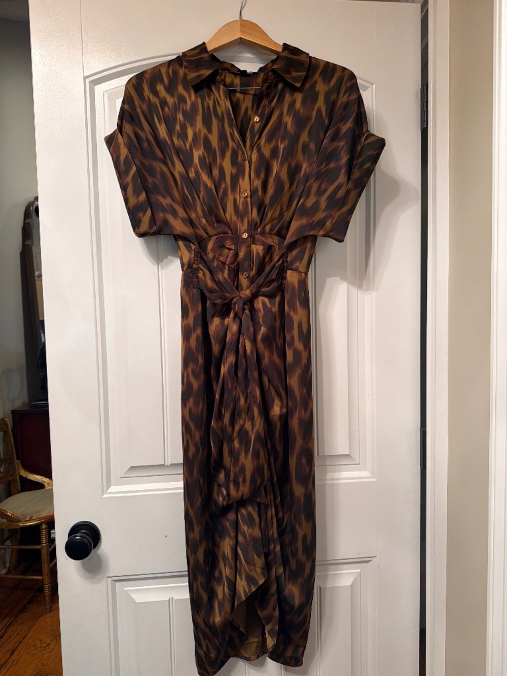 Steve Madden leopard print short sleeve dress